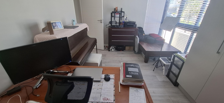 To Let 3 Bedroom Property for Rent in Groot Phesantekraal Estate Western Cape